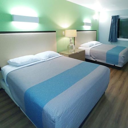 Country Yard Inn And Suites Sikeston Exteriör bild