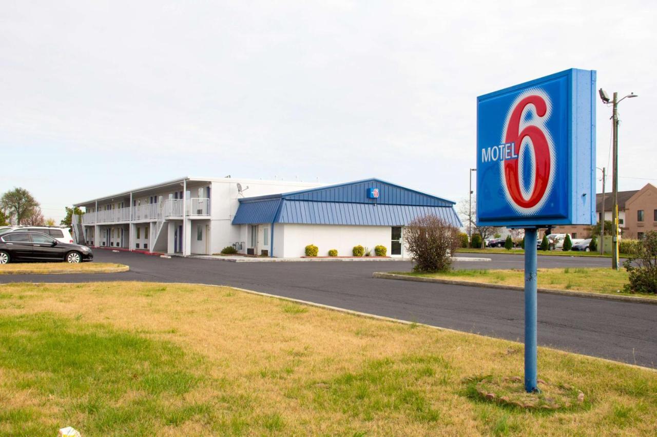 Country Yard Inn And Suites Sikeston Exteriör bild